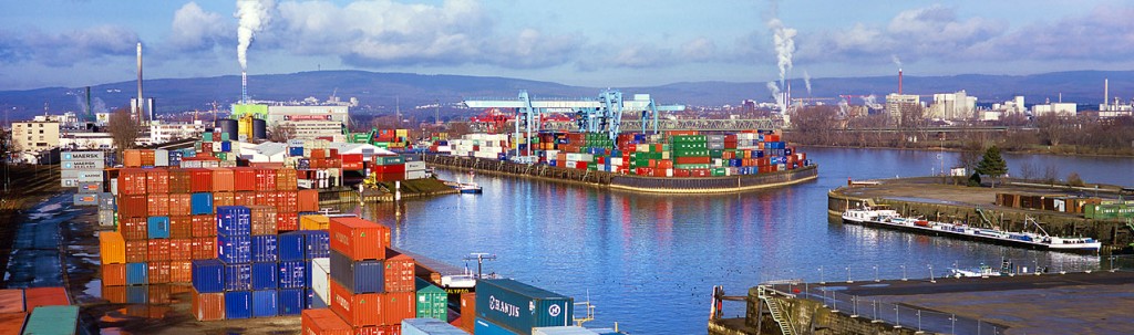 Mainz, Panorama, Am Zollhafen, alter Containerhafen, Foto: Bernd Eßling, Bildjournalist, Fotograf