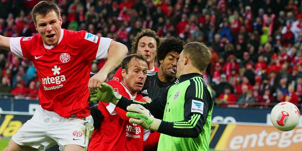 Fussball Bundesliga, FSV Mainz 05 - Bayern München, Zabavnik,Noveski, Baumgartlinger ,Dante, Neuer, Foto: Bernd Eßling