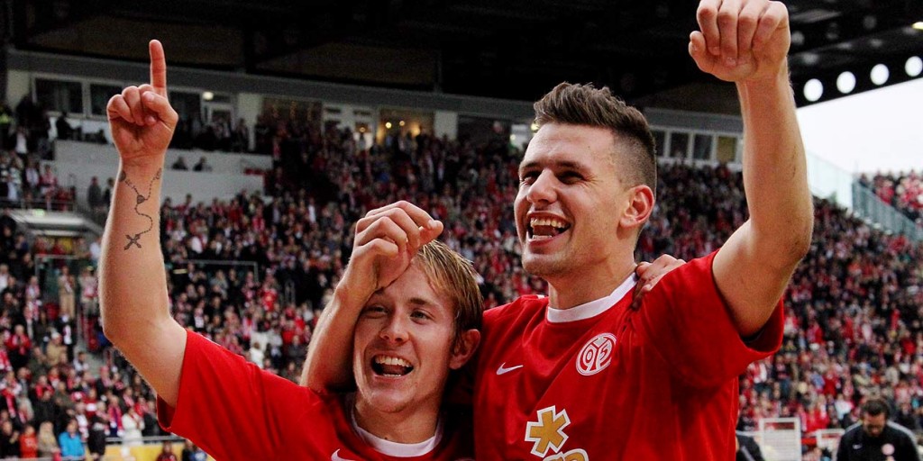 Fussball Bundesliga, FSV Mainz 05, Lewis Holtby, Adam Szalai, Foto: Bernd Eßling, Bildjournalist, Fotograf